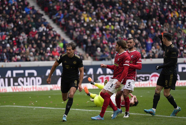 弗赖堡主场逼平拜仁,德甲卫冕冠军遭遇两连平  弗赖堡主场逼平拜仁,德甲卫冕冠军遭遇两连平