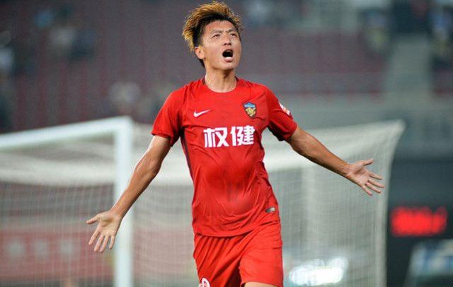 索肖前锋状态火热,连续三轮联赛均有进球入账  索肖前锋状态火热,连续三轮联赛均有进球入账