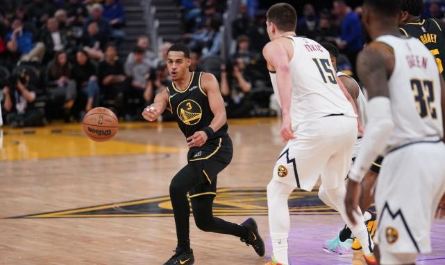 约基奇统治攻防两端,掘金主场大胜独行侠迎连胜  约基奇统治攻防两端,掘金主场大胜独行侠迎连胜